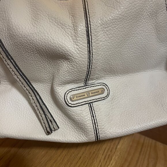 Etienne Aigner Handbag - Picture 5 of 13